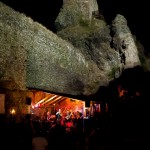 075 Benefičn&iacute; koncert na Trosk&aacute;ch 